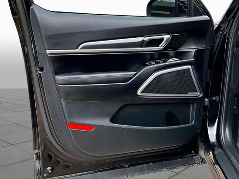 Used 2021 Kia Telluride LX FWD image 21