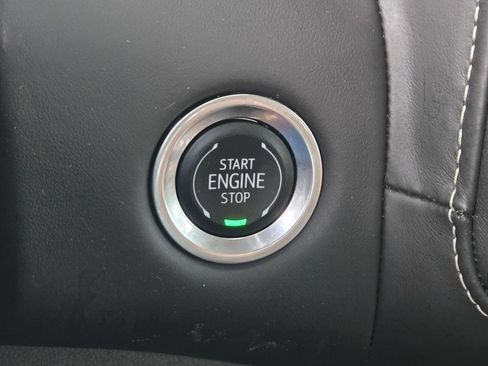 Used 2024 GMC Yukon Denali Ultimate AWD/4WD image 22