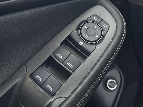 Used 2023 Buick Encore GX Select FWD image 24
