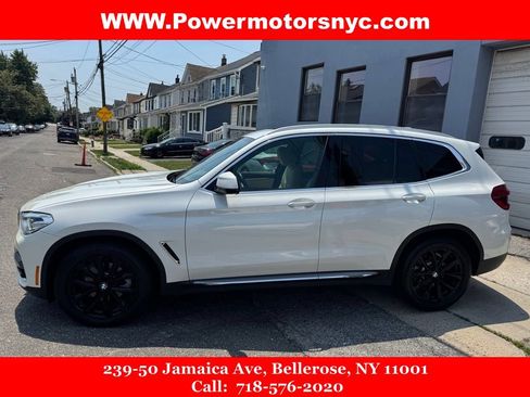Used 2019 BMW X3 xDrive30i w/ Premium Package AWD/4WD image 5
