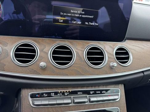 Used 2022 Mercedes-Benz E 350 Sedan image 32