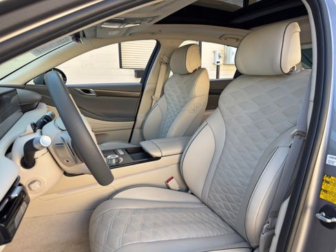 Used 2025 Genesis G80 3.5T Sport Prestige AWD/4WD image 47
