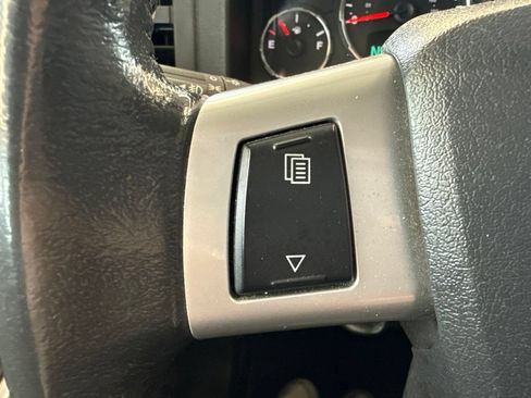 Used 2010 Jeep Liberty Limited AWD/4WD image 19