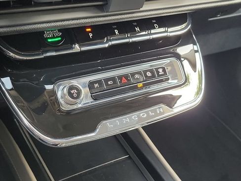 Certified 2025 Lincoln Corsair FWD image 27