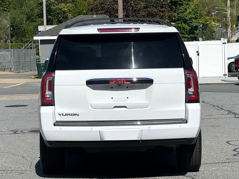 Used 2017 GMC Yukon Denali w/ Open Road Package image 5