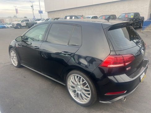 Used 2020 Volkswagen GTI SE image 9