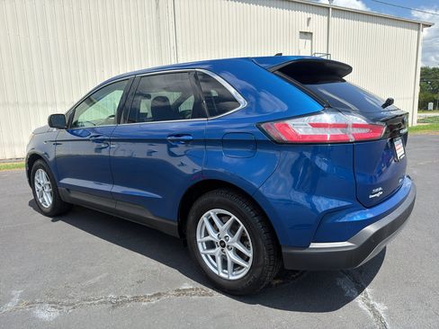 Used 2024 Ford Edge SEL AWD/4WD image 7