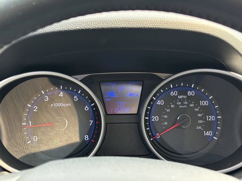 Used 2012 Hyundai Tucson GLS FWD image 20