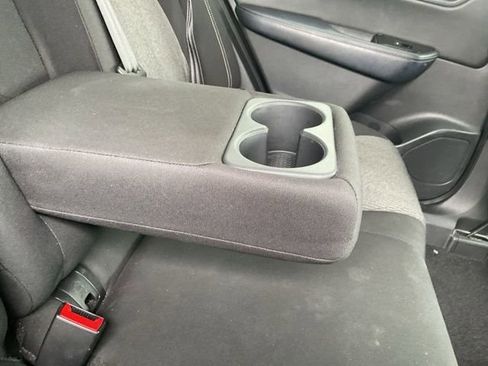 Used 2025 Nissan Rogue SV FWD image 12