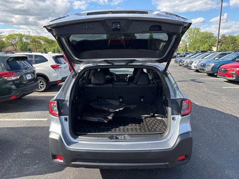 Certified 2024 Subaru Outback Onyx Edition AWD/4WD image 8