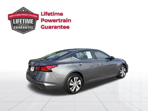 Certified 2025 Nissan Altima 2.5 S FWD image 6