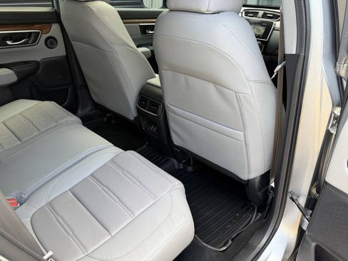 Used 2019 Honda CR-V Touring image 20