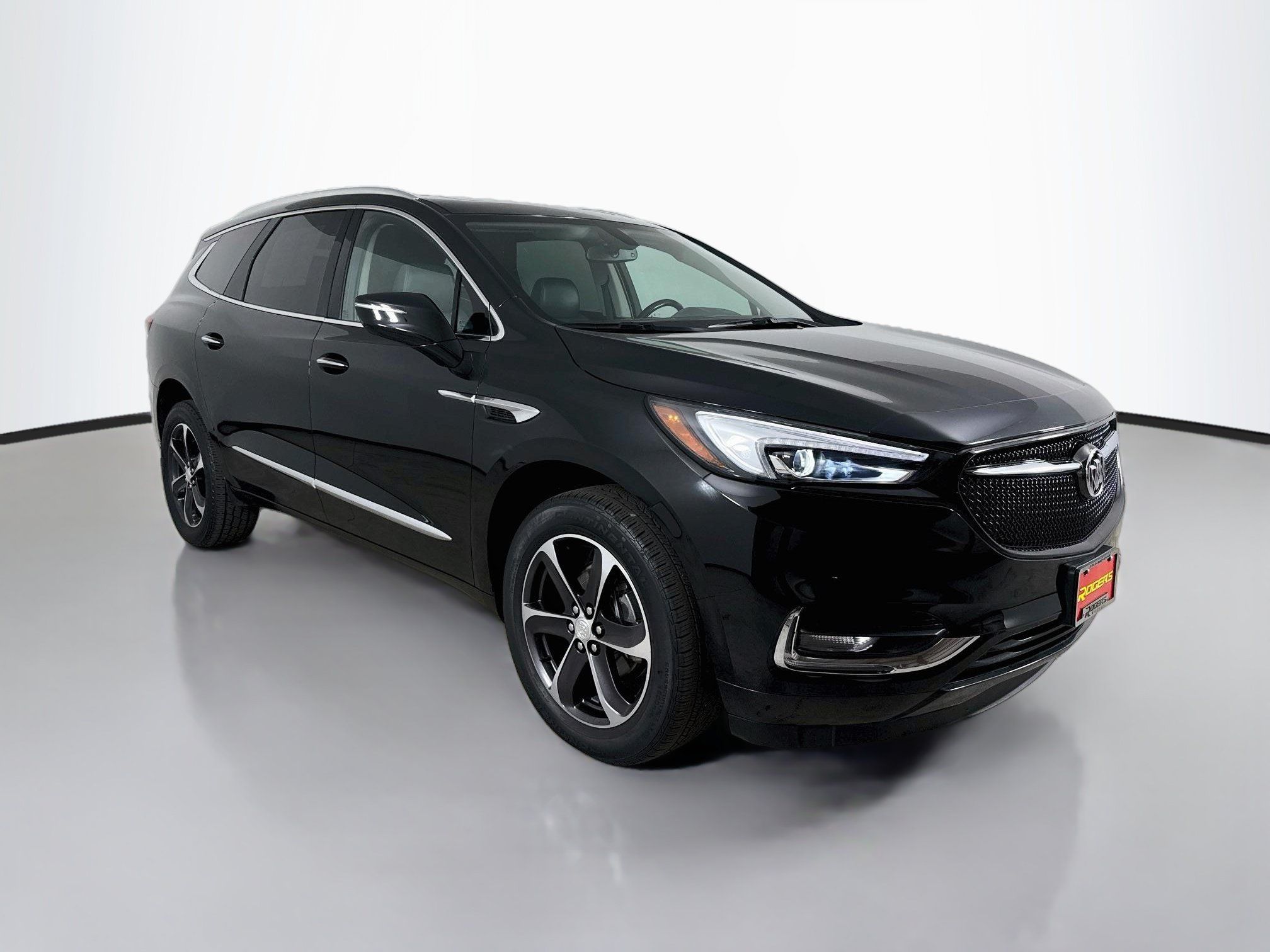 Used 2020 Buick Enclave Essence w/ Sun And Navigation Package FWD image 1