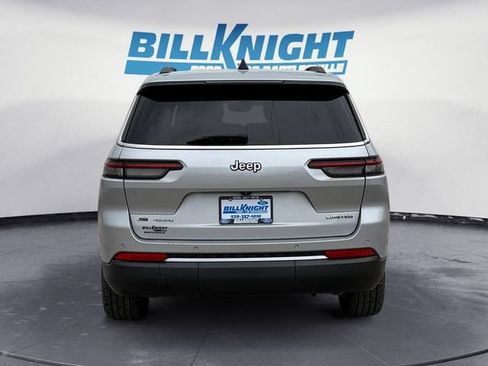 Used 2021 Jeep Grand Cherokee L Limited AWD/4WD image 4