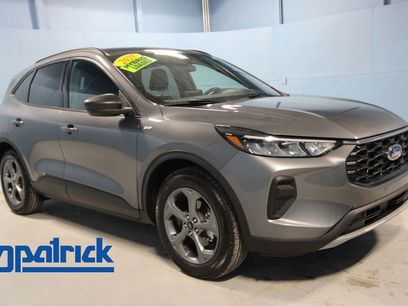 Used 2025 Ford Escape ST-Line w/ Equipment Group 301A