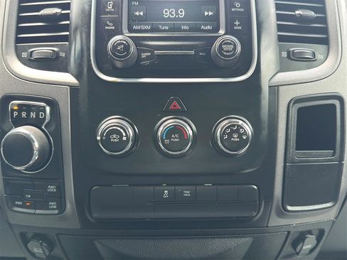 Used 2016 RAM 1500 Express AWD/4WD image 19