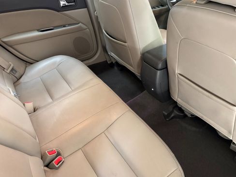 Used 2011 Ford Fusion SEL w/ 302A Rapid Spec Order Code FWD image 30