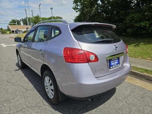Used 2015 Nissan Rogue S w/ Convenience Package FWD image 4