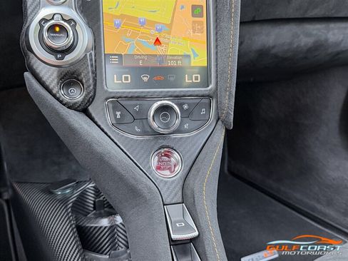 Used 2021 McLaren 765LT RWD image 20