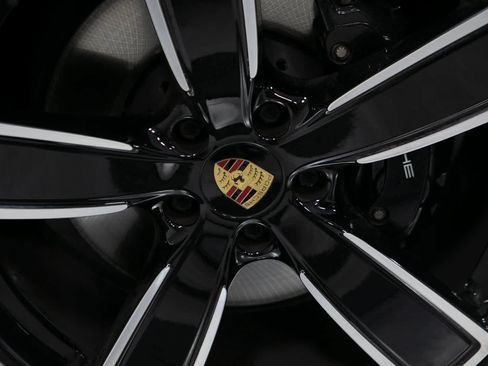 Certified 2023 Porsche Cayenne GTS image 11