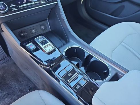 Used 2023 Hyundai Sonata SEL image 28