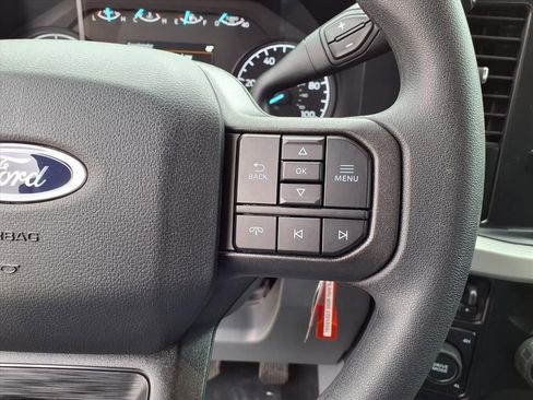 New 2026 Ford F250 XLT w/ FX4 Off-Road Package AWD/4WD image 23