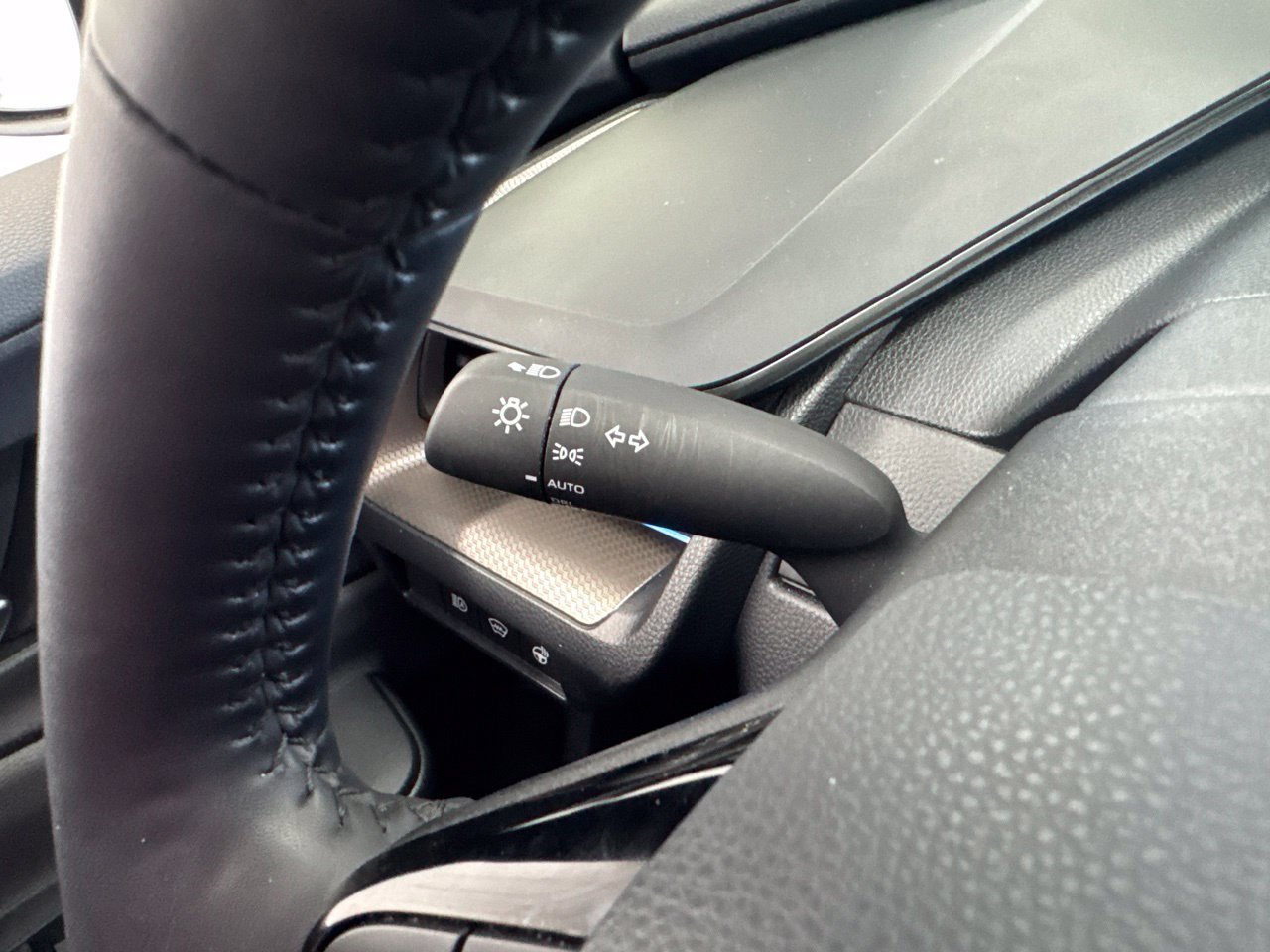 Certified 2026 Toyota Prius XLE AWD/4WD image 20