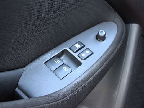 Used 2019 Nissan 370Z Coupe image 16