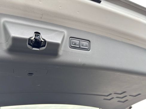 Used 2026 Hyundai Santa Fe SEL FWD image 20