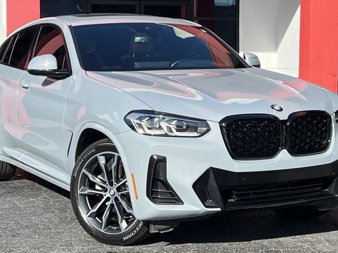 Used 2022 BMW X4 xDrive30i w/ M Sport Package 2 image 9