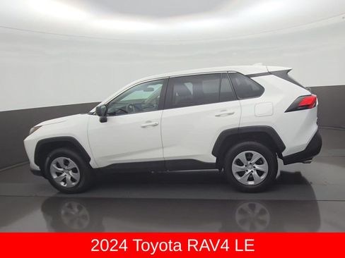 Certified 2024 Toyota RAV4 LE FWD image 4