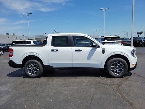 New 2026 Ford Maverick XLT FWD image 3