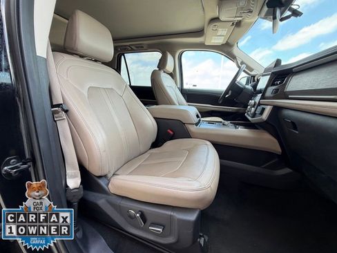 Used 2024 Ford Expedition Max Limited RWD image 23