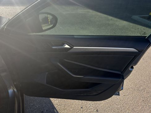 Used 2020 Volkswagen Jetta S w/ Driver Assistance Package image 16