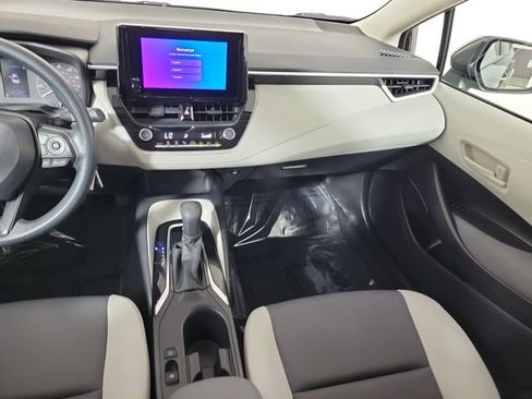 Used 2023 Toyota Corolla LE FWD image 17