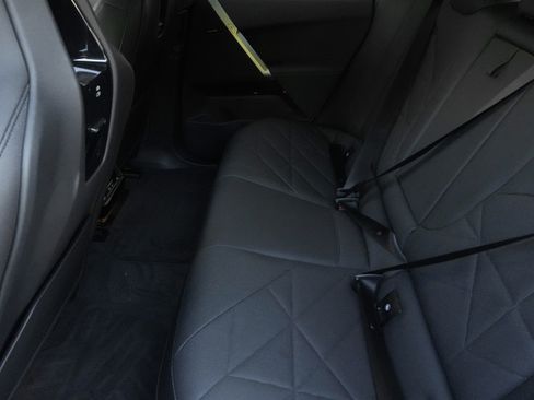 Used 2024 BMW iX xDrive50 w/ Sport Package AWD/4WD image 32