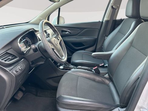 Used 2022 Buick Encore Preferred w/ Safety Package AWD/4WD image 22