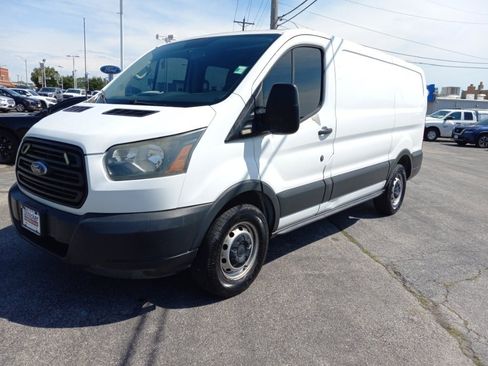 Used 2015 Ford Transit 150 130 Low Roof RWD image 7
