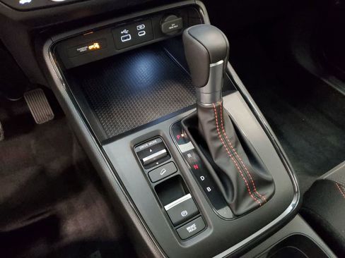 Certified 2025 Honda CR-V Sport image 9