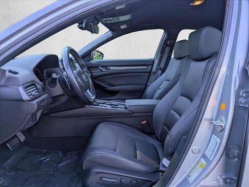 Used 2019 Honda Accord Sport image 15