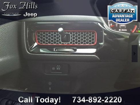 Used 2022 Honda Civic Si image 16