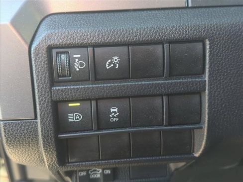 Used 2024 Toyota Tacoma SR5 image 9