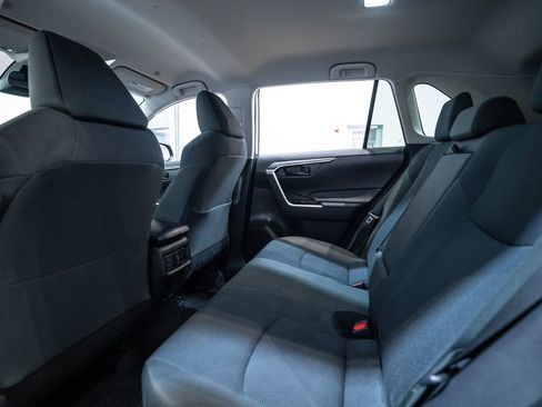Used 2024 Toyota RAV4 LE image 32