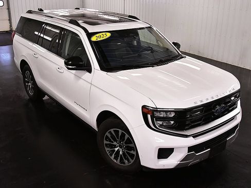 Used 2025 Ford Expedition Max Platinum AWD/4WD image 13