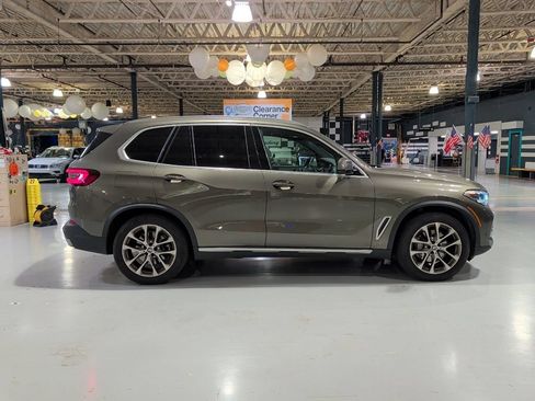 Used 2021 BMW X5 xDrive40i w/ Premium Package AWD/4WD image 7