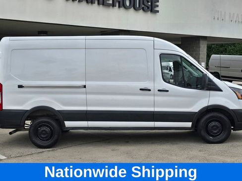 Used 2023 Ford Transit 250 Medium Roof RWD image 3