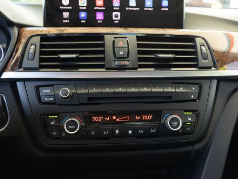 Used 2014 BMW 320i Sedan RWD image 37