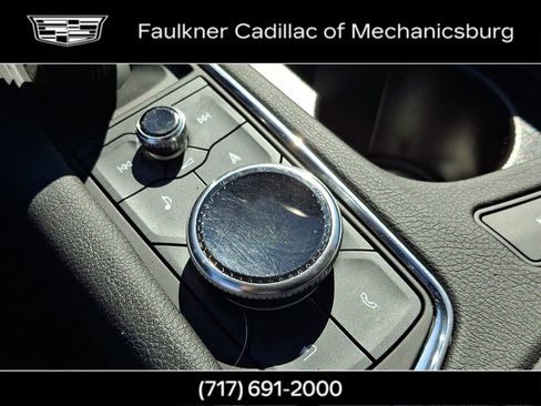 Used 2023 Cadillac XT6 Premium Luxury w/ Technology Package image 23