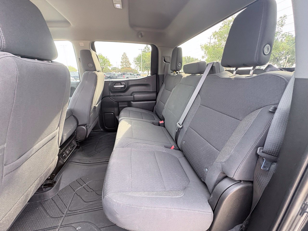 Used 2021 Chevrolet Silverado 1500 LT w/ Bed Protection Package RWD image 7
