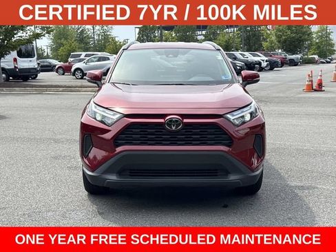 Used 2025 Toyota RAV4 XLE AWD/4WD image 6